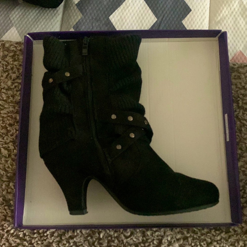 BRAND NEW BOOTS FOR THE FALL AND WINTER!